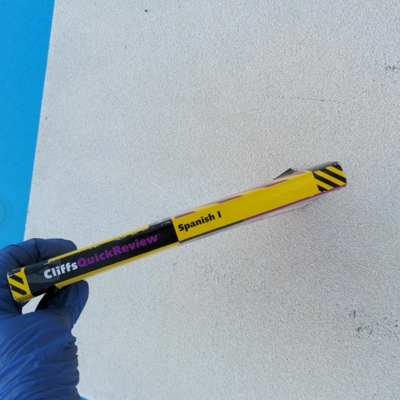 Spanish Cliffsnotes & CD Bundle Spanish 1 Cliffsnotes Paperback Book & SpanishCD - Picture 4 of 11